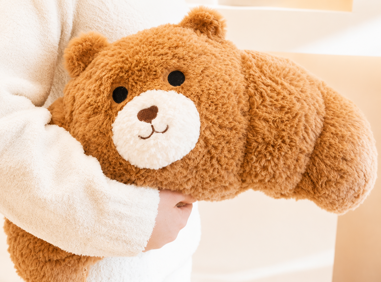 20CMS JUMBO BEAR CROISSANT