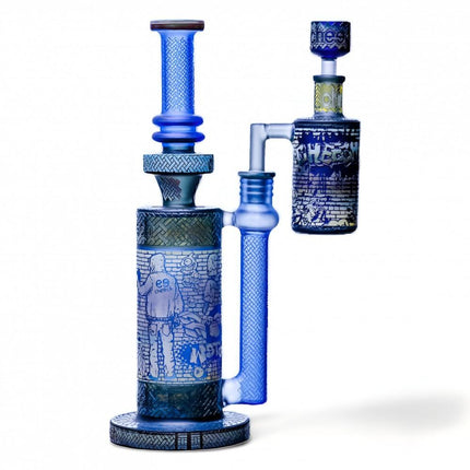 CHEECH "SPRAY & PRAY" GRAFFITI ARTIST WATER PIPE WITH "SPRAY & PRAY" ASHCATCHER (CHE-263) BLUE CHE-263BLUE