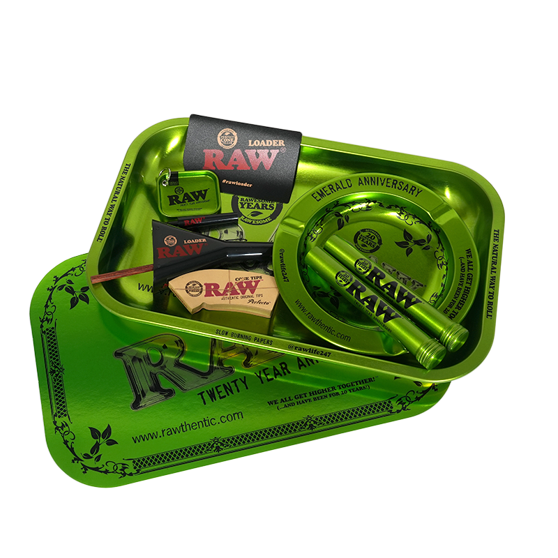 RAW 20TH EMERALD ANNIVERSARY GIFT SET