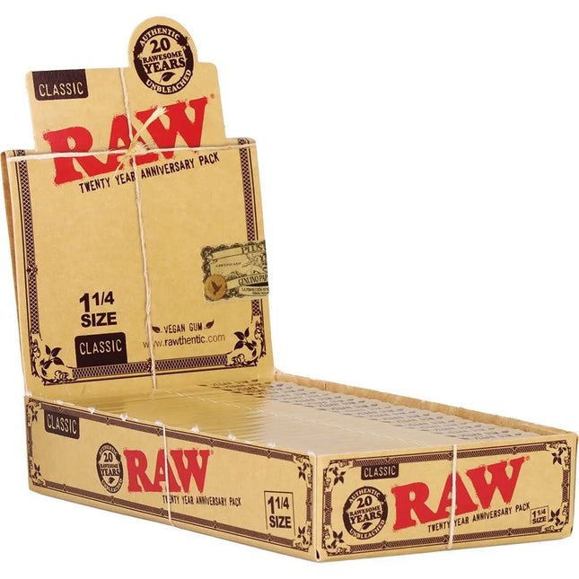 RAW CLASSIC 20th ANNIVERSARY 1 1/4 PAPERS (50CT/PK , 24PK/BOX)