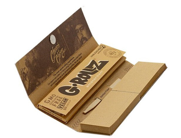 CHEECH & CHONG ASSORTED PAPERS + TIPS + POKER (50CT/BK 24BK/BOX)