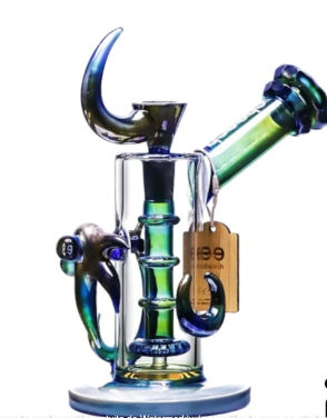 CHEECH 8in "VERY DEMURE, VERY MINDFUL, VERY CUTESY" WATERPIPE