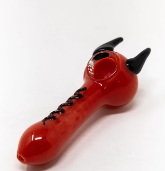 CHEECH 8in "DEVIL HORN" DESIGN HAND PIPE